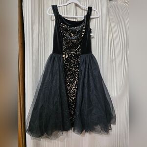 Tadashi Shoji Black and Gold Leaf Pattern Midi Dress